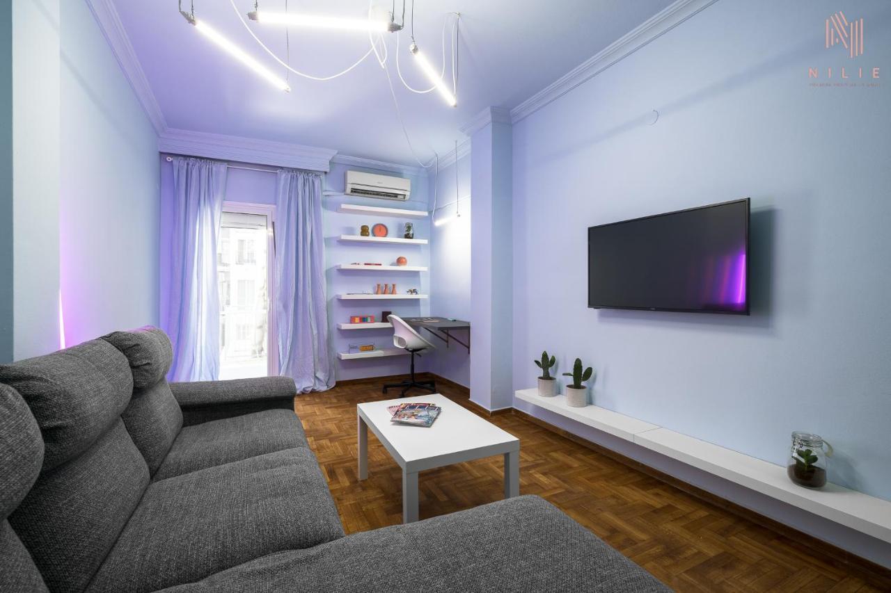 Colorful, Nilie Hospitality Mgmt Apartment Thessaloniki Exterior photo